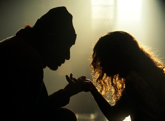Image : scène du film Black.